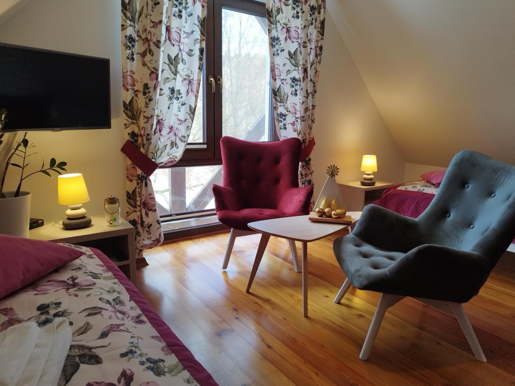Apartamety I Pokoje Goscinne Na Jaskolczej Świeradów-Zdrój Exteriör bild