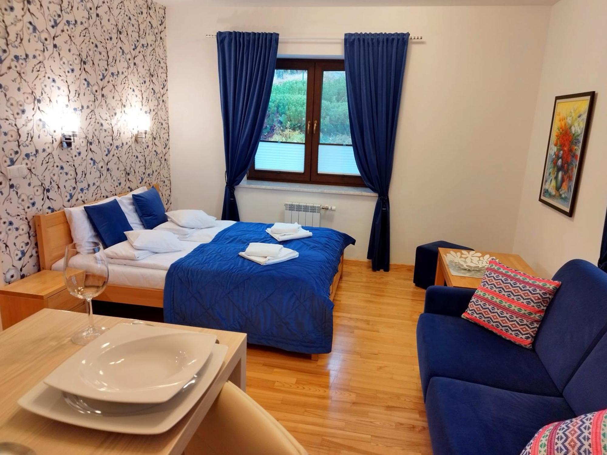 Apartamety I Pokoje Goscinne Na Jaskolczej Świeradów-Zdrój Exteriör bild